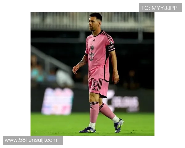 球星赠送定制足球鞋背后的品牌代言与市场策略分析