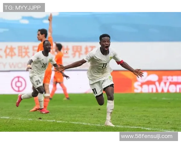 2025年全球男足球星收入排名分析及各项收入来源解读